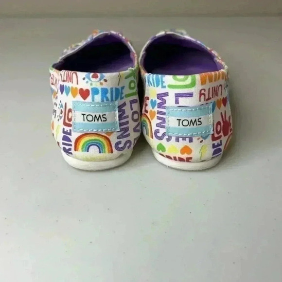 Toms Alpargata Women’s Sz. W5.5 Multi-Color Unity Love‎ Wins Pride Shoes - Picture 3 of 6